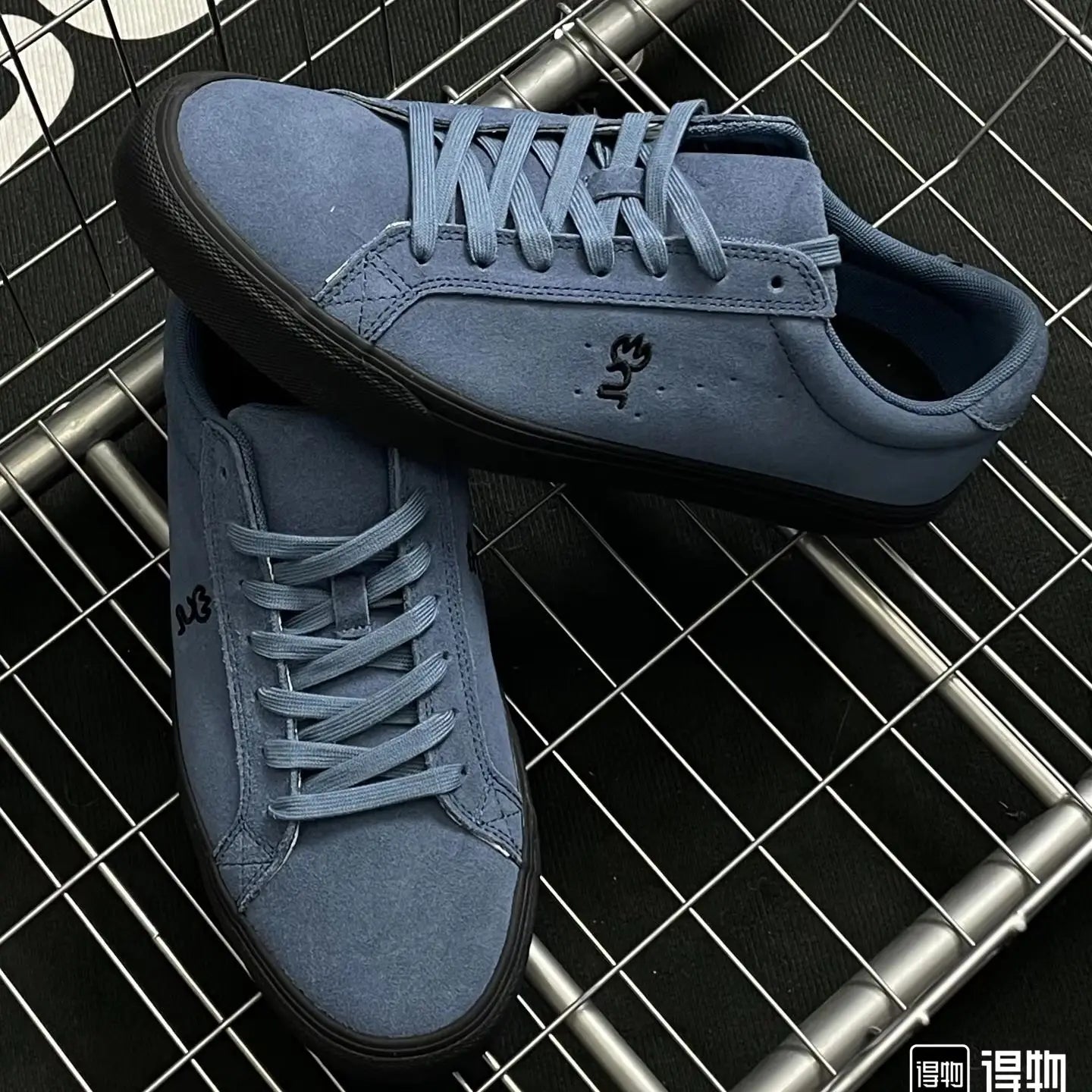 Streetwear Suede LeatherSkate Shoe - Premium Sneakers from Craftklart.store - Just $53.58! Shop now at Craftklart.store