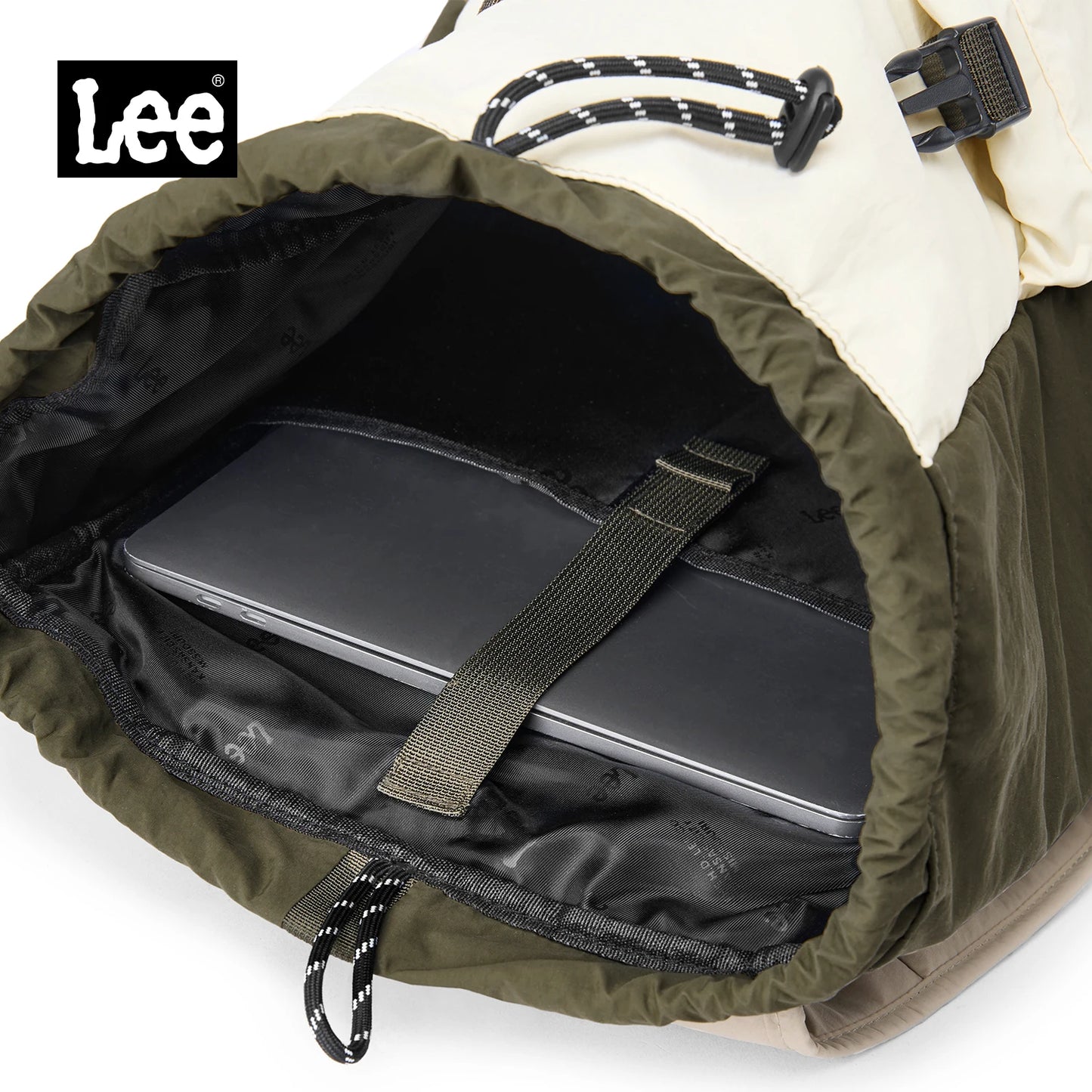Waterproof Lightweight Outdoors Flip Cover Backpacks for Woman