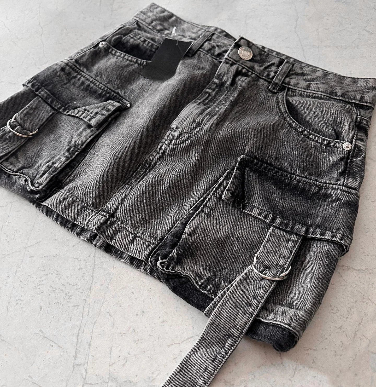 Streetwear Vintage Goth Black Harajuku Multiple Pockets Denim Plaid Skirt - Premium Skirt from Craftklart Dropship - Just $12.41! Shop now at Craftklart.store