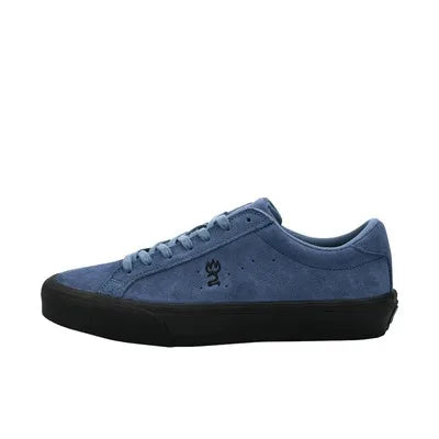 Streetwear Suede LeatherSkate Shoe - Premium Sneakers from Craftklart.store - Just $53.58! Shop now at Craftklart.store