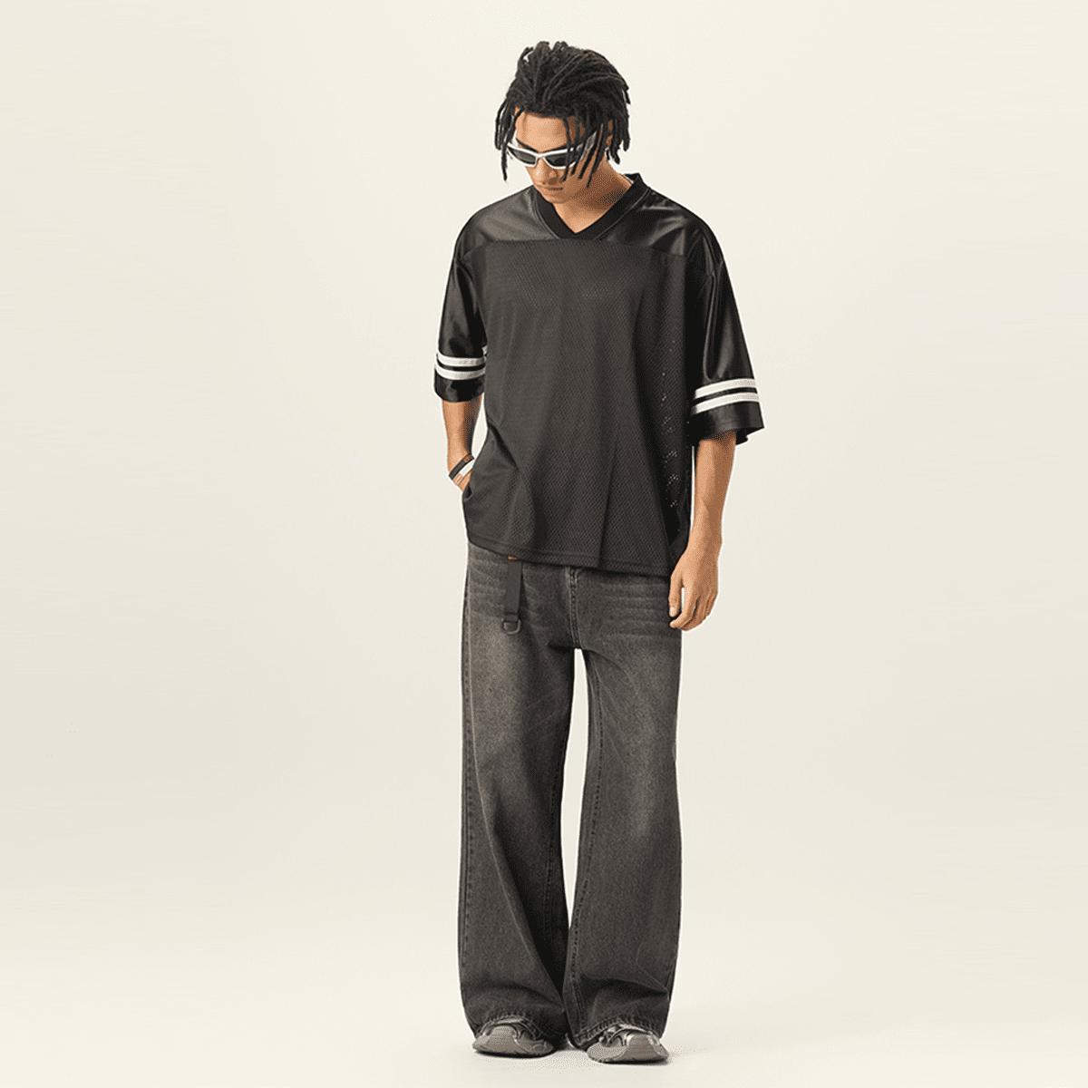 Contrast cut-out V-neck T-shirt from Urban Fashion & Streetwear, featuring oversized fit and 240GSM fabric detail.