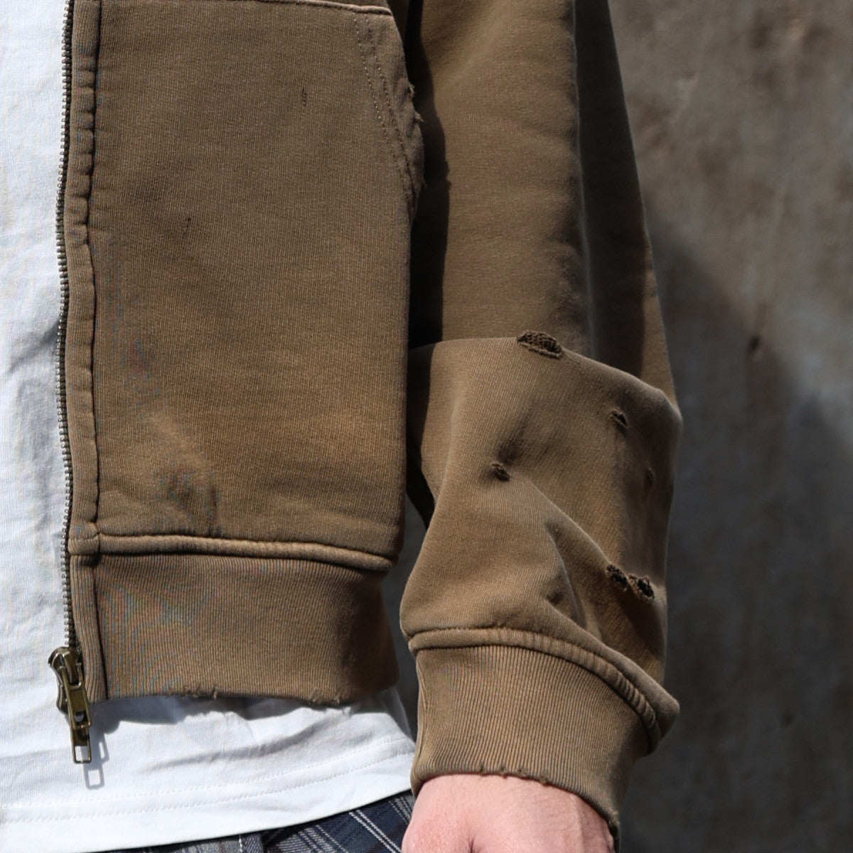 Distressed Zip-Up Hoodie — 420GSM