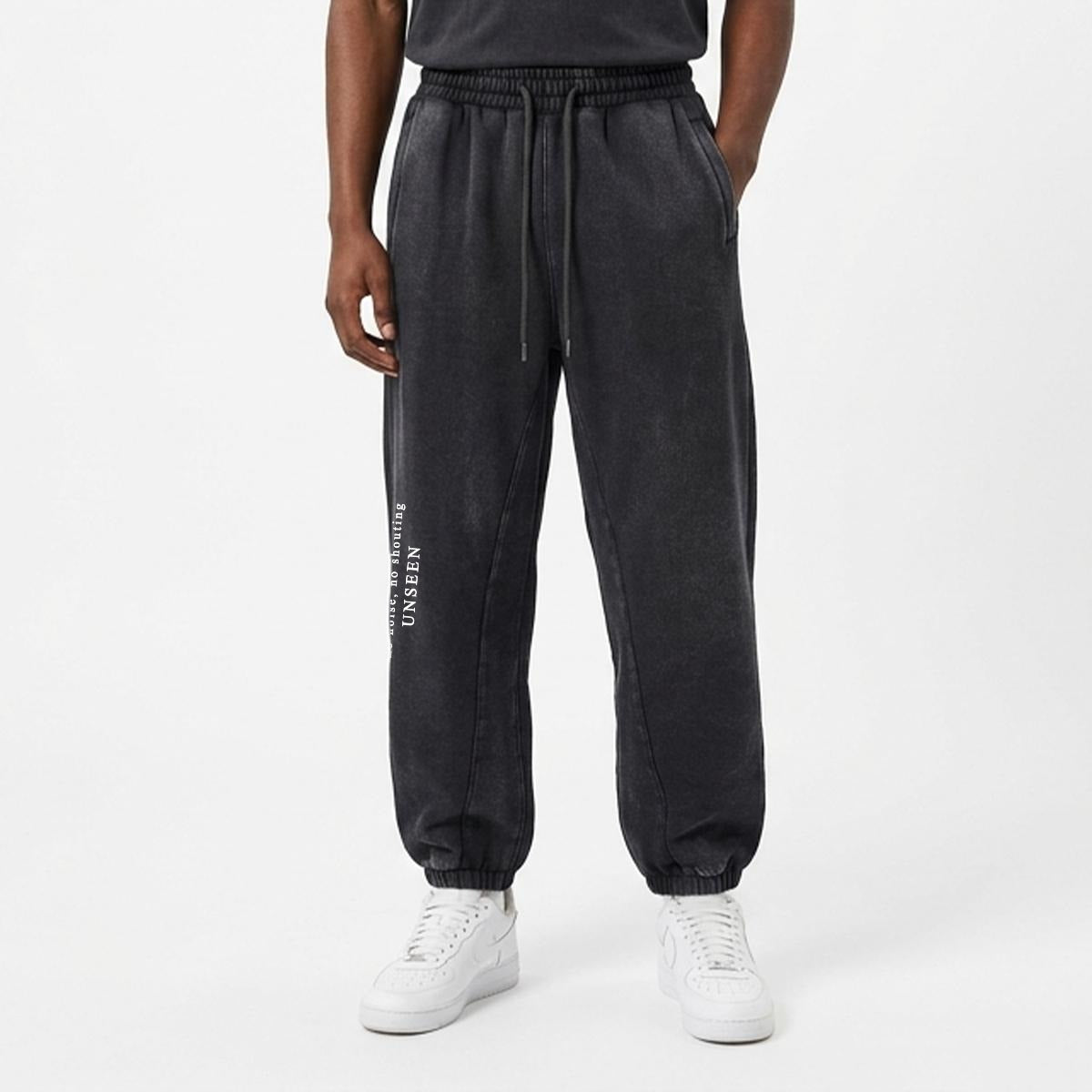 Craftklart heavyweight fleece joggers with washed straight-leg fit, featuring a comfortable, casual design and elastic waistband.