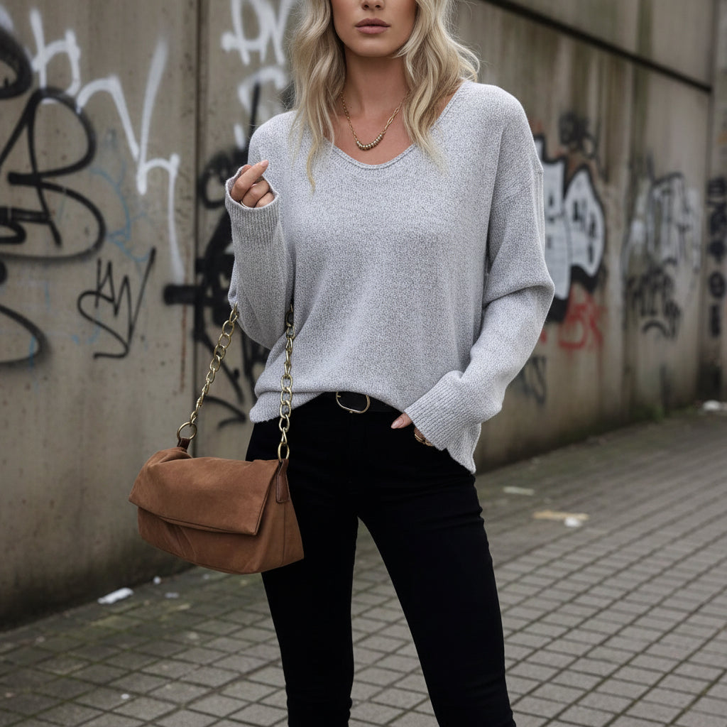 V-neck long sleeved sweater