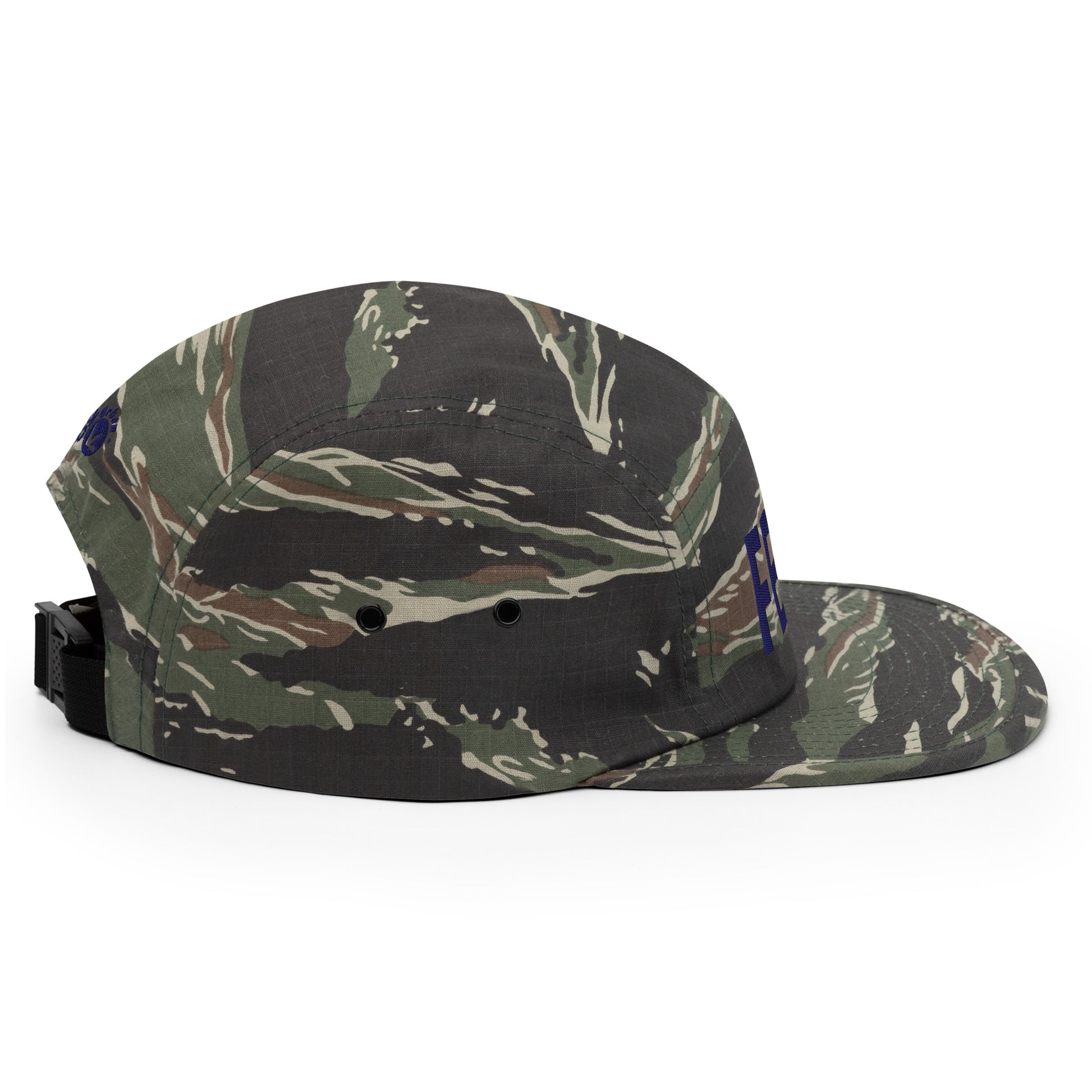 Green camouflage five-panel cap from Fashion Beyond Identity (FBI), featuring a tiger design, by Urban Fashion & Streetwear Craftklart.