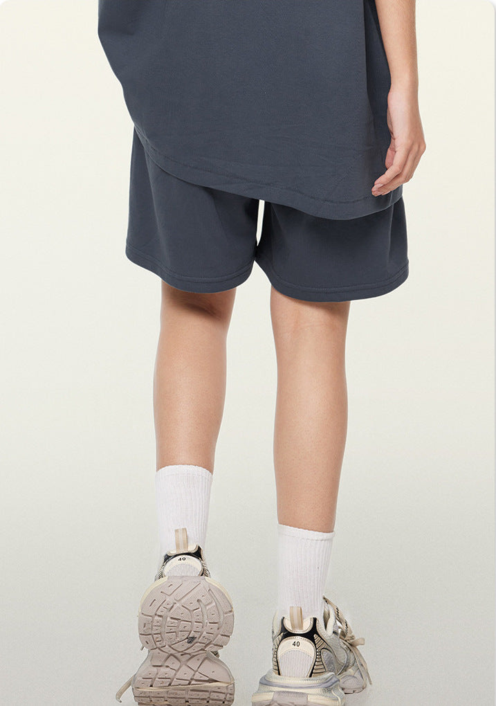 Craftklart heavyweight sweat shorts in 280GSM fabric, showcasing a comfortable and stylish casual shorts design.