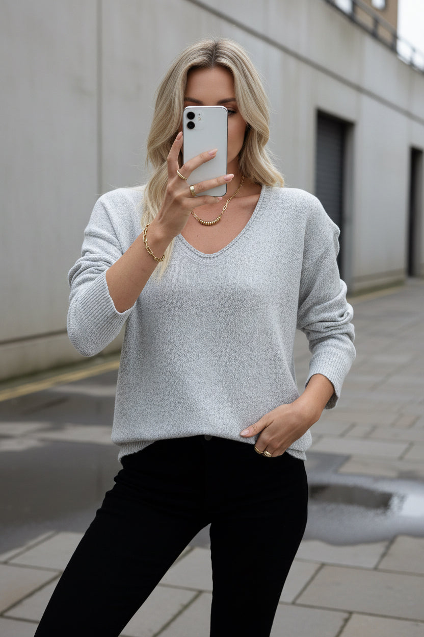 V-neck long sleeved sweater
