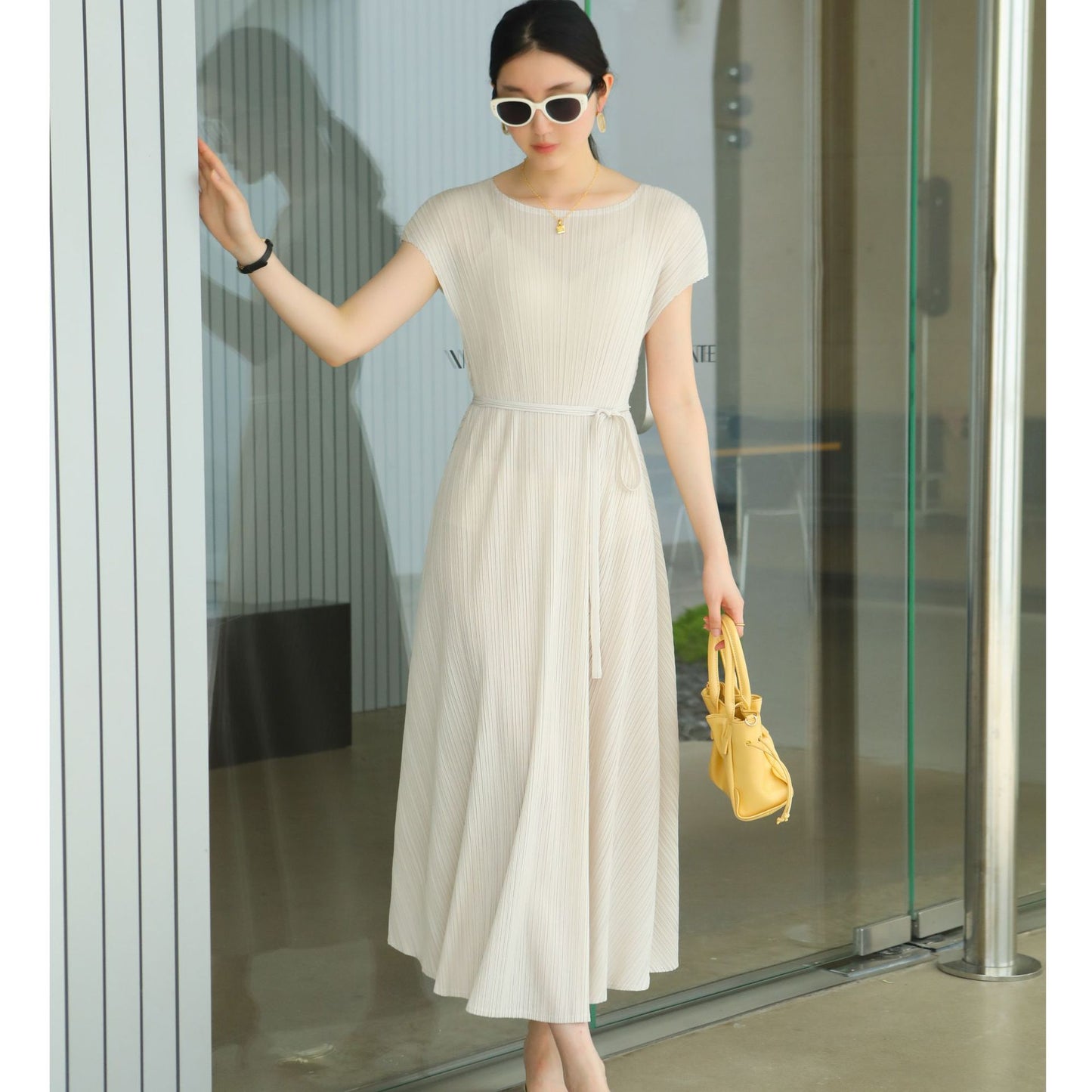 Pleated Urban Lady's Charming Commute Slimming Belted Dress