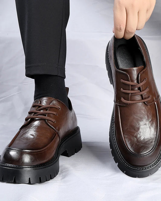 Men's genuine leather British style work shoes with thick soles, urban casual design, crafted by Craftklart Dropship.