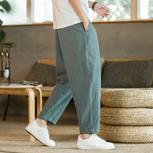Craftklart Men's loose fit streetwear trousers with drawstring waist, casual and comfortable for everyday wear.