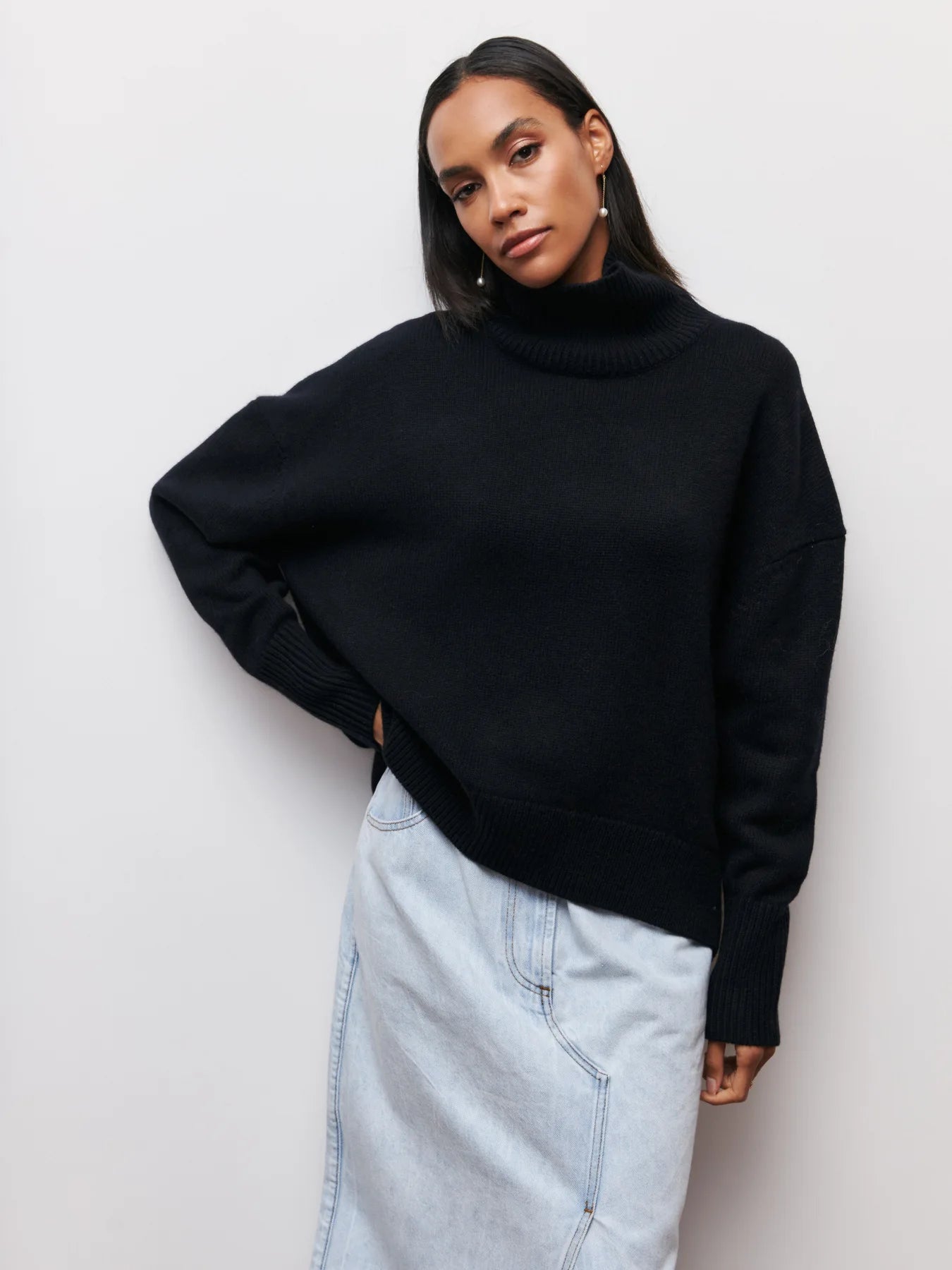 Women's Urban Styled Oversized Elegant Thick Knitted Pullover - Craftklart.store