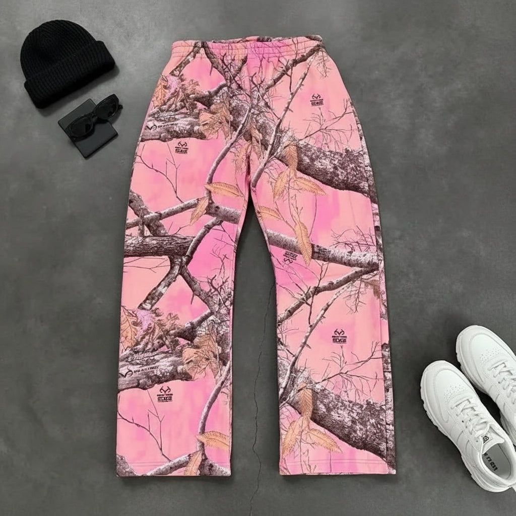 Craftklart men's camo baggy sweatpants with relaxed fit and streetwear style, featuring camouflage pattern and comfortable fabric.