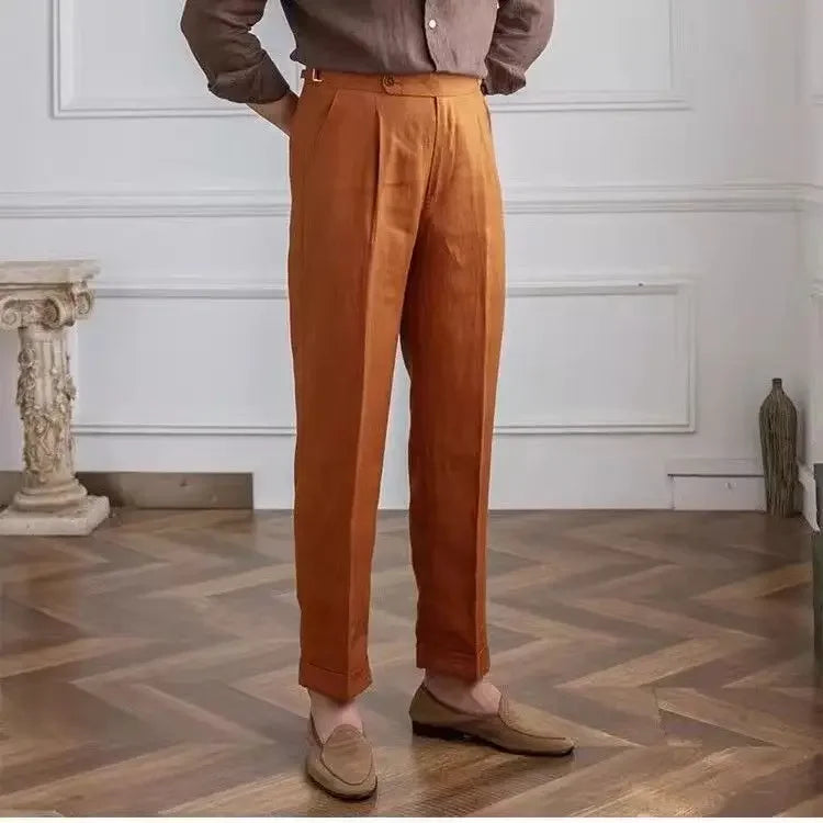 Light beige linen trousers from Craftklart, featuring a relaxed fit and tailored design, perfect for casual streetwear style.