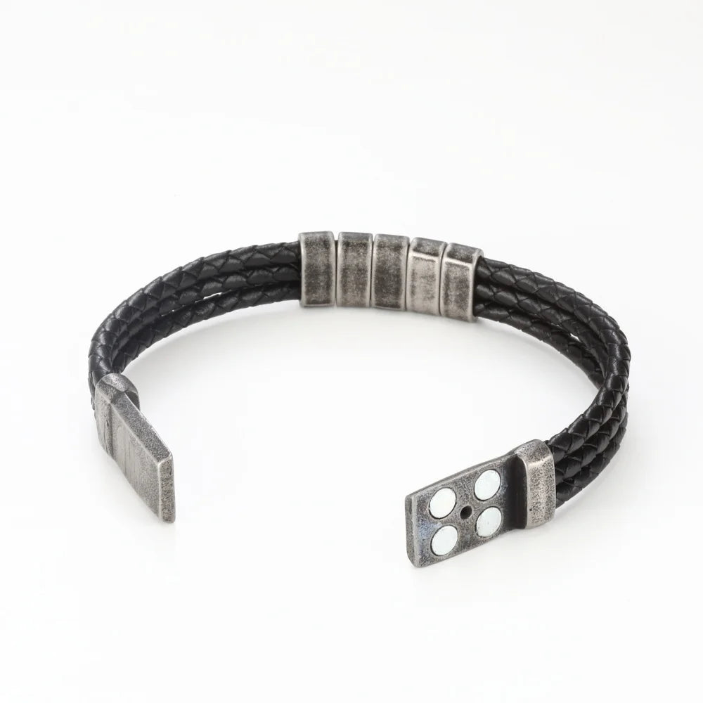 Custom men's retro stainless steel bangle bracelet with engraved names, 19 cm, crafted by Craftklart Dropship.