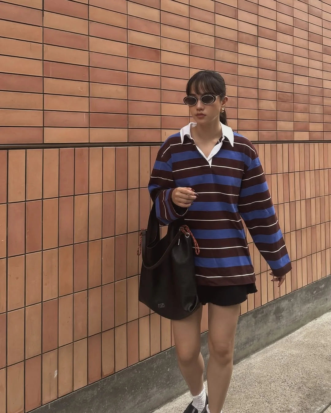 Women’s oversized long sleeve striped pullover with turn-down collar, brown color, from Craftklart Dropship.