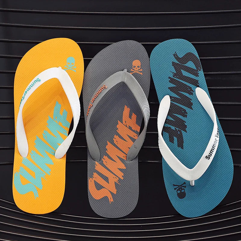 Men's retro print flip flop sandals from Craftklart Dropship, featuring colorful design and comfortable rubber soles.