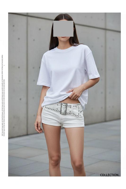 White low-rise denim shorts for women, vintage Y2K style, crafted by Craftklart Dropship, featuring a relaxed fit and classic design.
