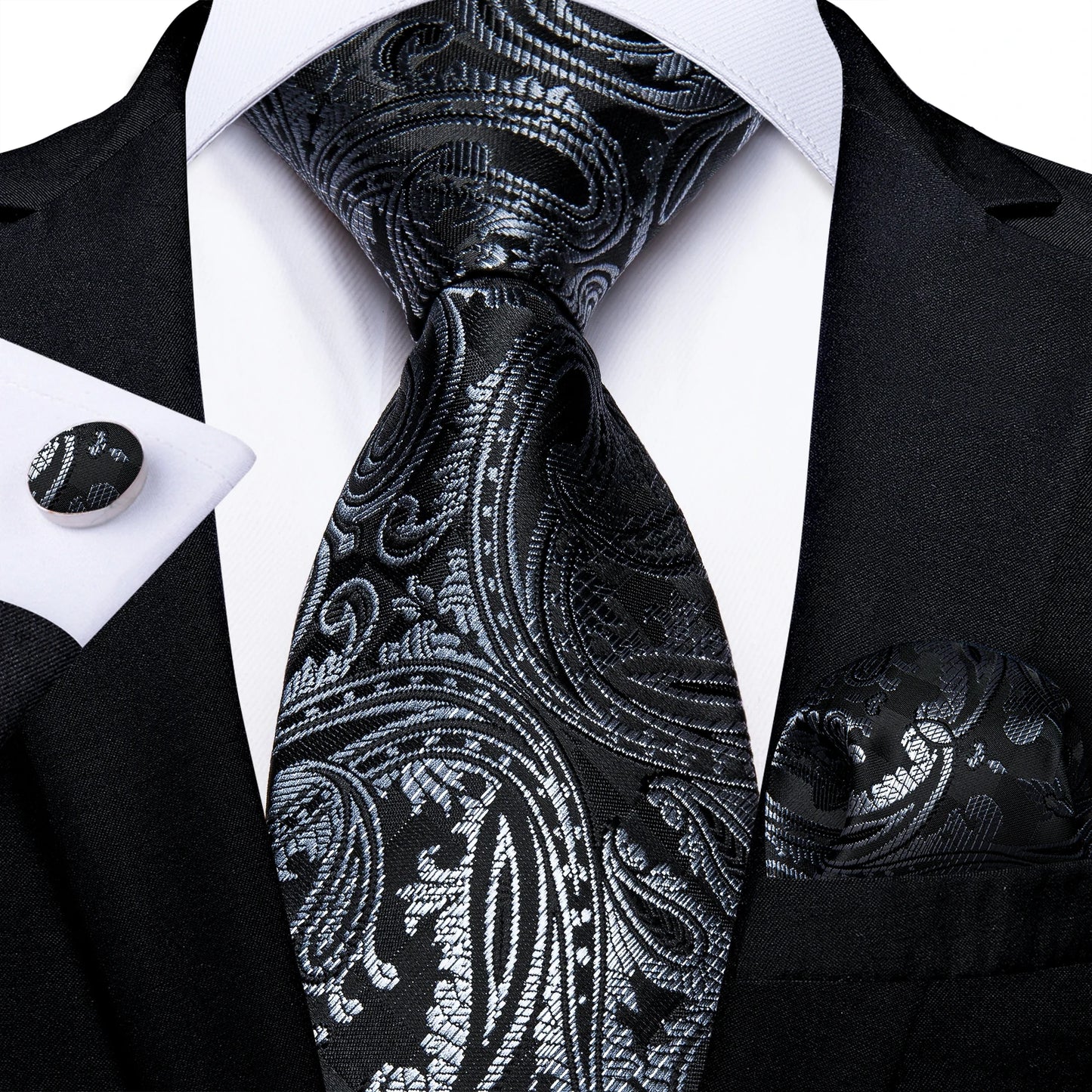 Modern urban gentleman tie from Craftklart Dropship featuring stylish accessories, ideal for professional and formal outfits.