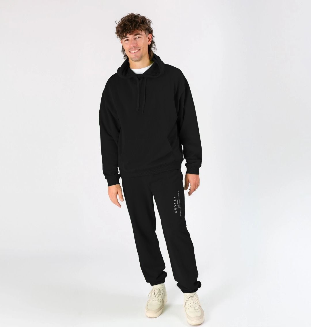 CKL Unseen Jogger made from organic cotton fleece, featuring a relaxed streetwear style with a comfortable fit.