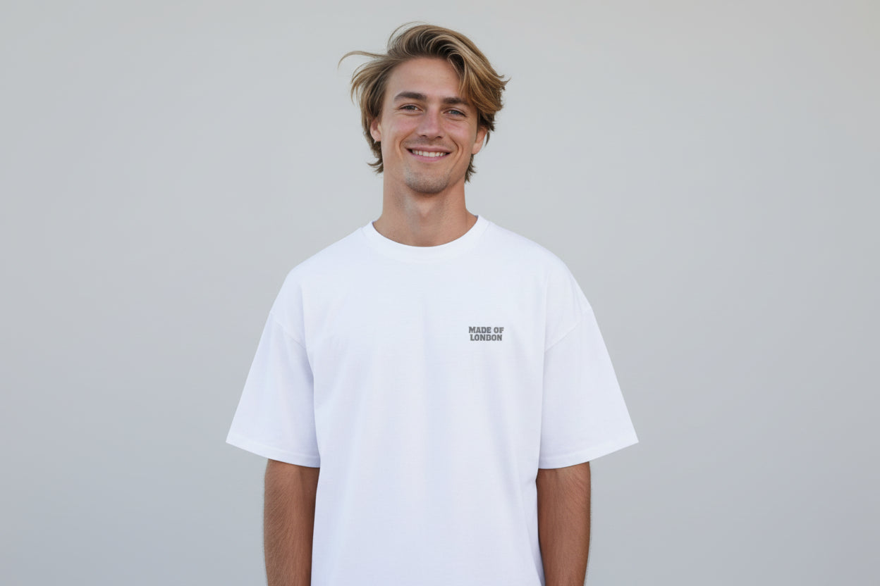 Craftklart 'Still No Noise' organic oversized printed T-shirt with bold graphic design, casual fit, and soft fabric.