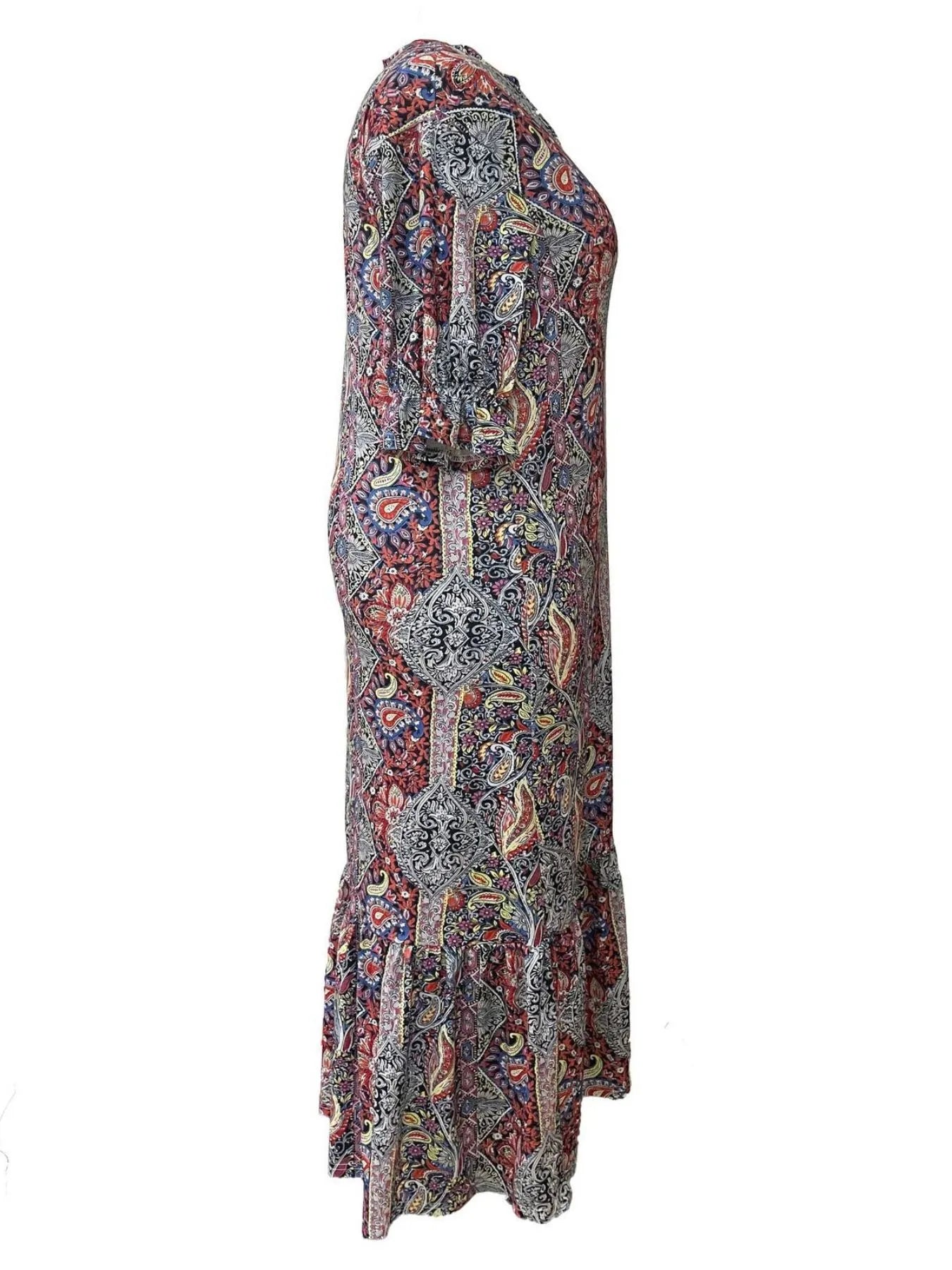 Bohemian Paisley Ruffle Hem Midi Dress – Plus Size | Minimalist Streetwear | Craftklart