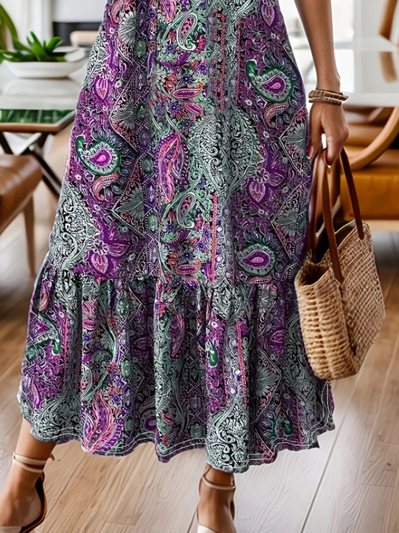 Bohemian Paisley Ruffle Hem Midi Dress – Plus Size | Minimalist Streetwear | Craftklart