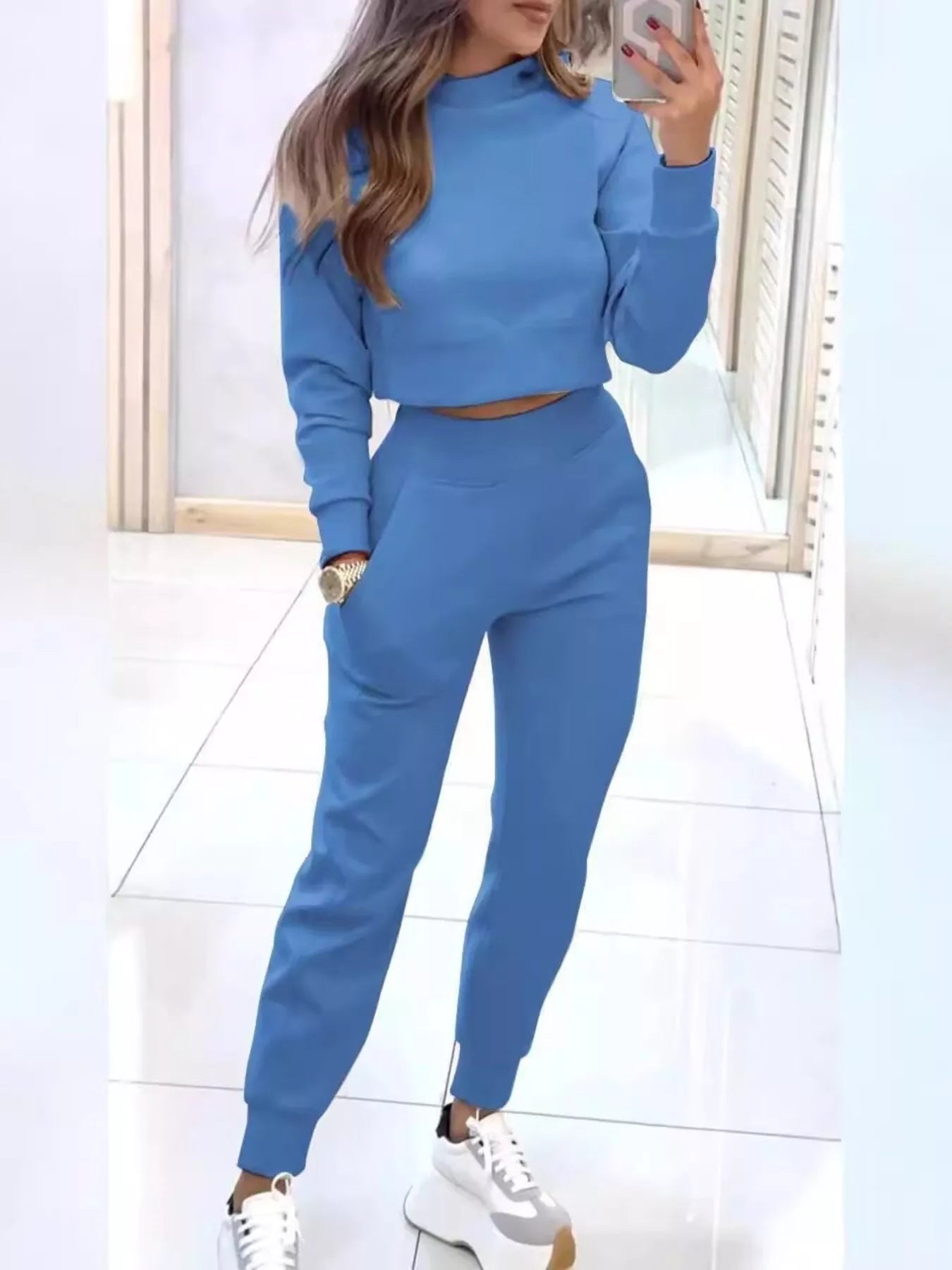 Women's Cropped Sweatshirt & Jogger Set – Casual Two-Piece Lounge Co-Ord | Minimalist Streetwear | Craftklart