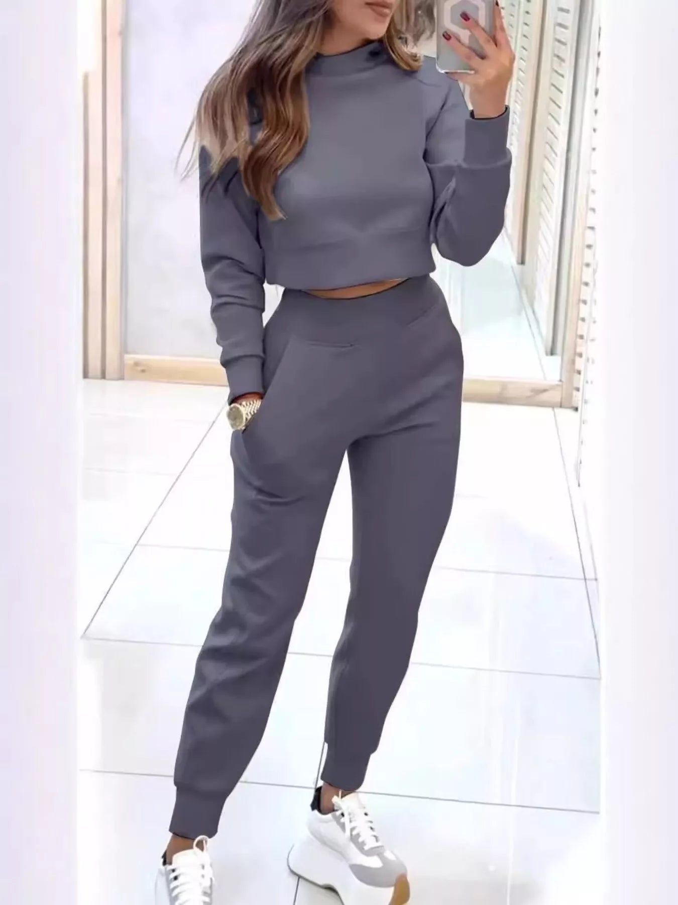 Women's Cropped Sweatshirt & Jogger Set – Casual Two-Piece Lounge Co-Ord | Minimalist Streetwear | Craftklart
