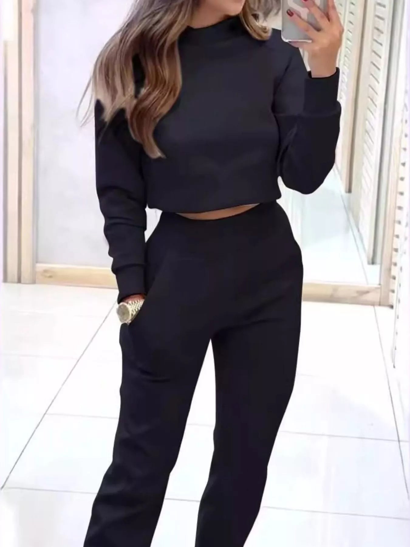 Women's Cropped Sweatshirt & Jogger Set – Casual Two-Piece Lounge Co-Ord | Minimalist Streetwear | Craftklart