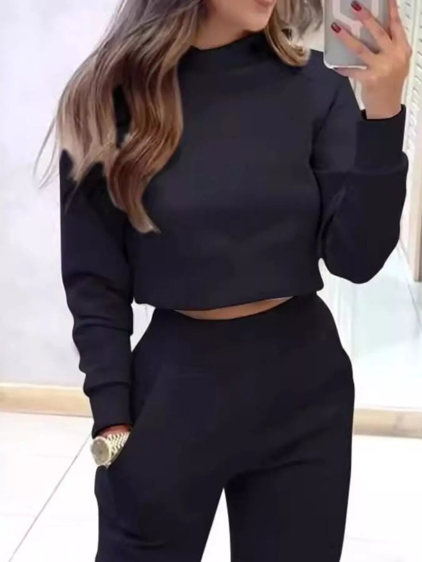 Women's Cropped Sweatshirt & Jogger Set – Casual Two-Piece Lounge Co-Ord | Minimalist Streetwear | Craftklart