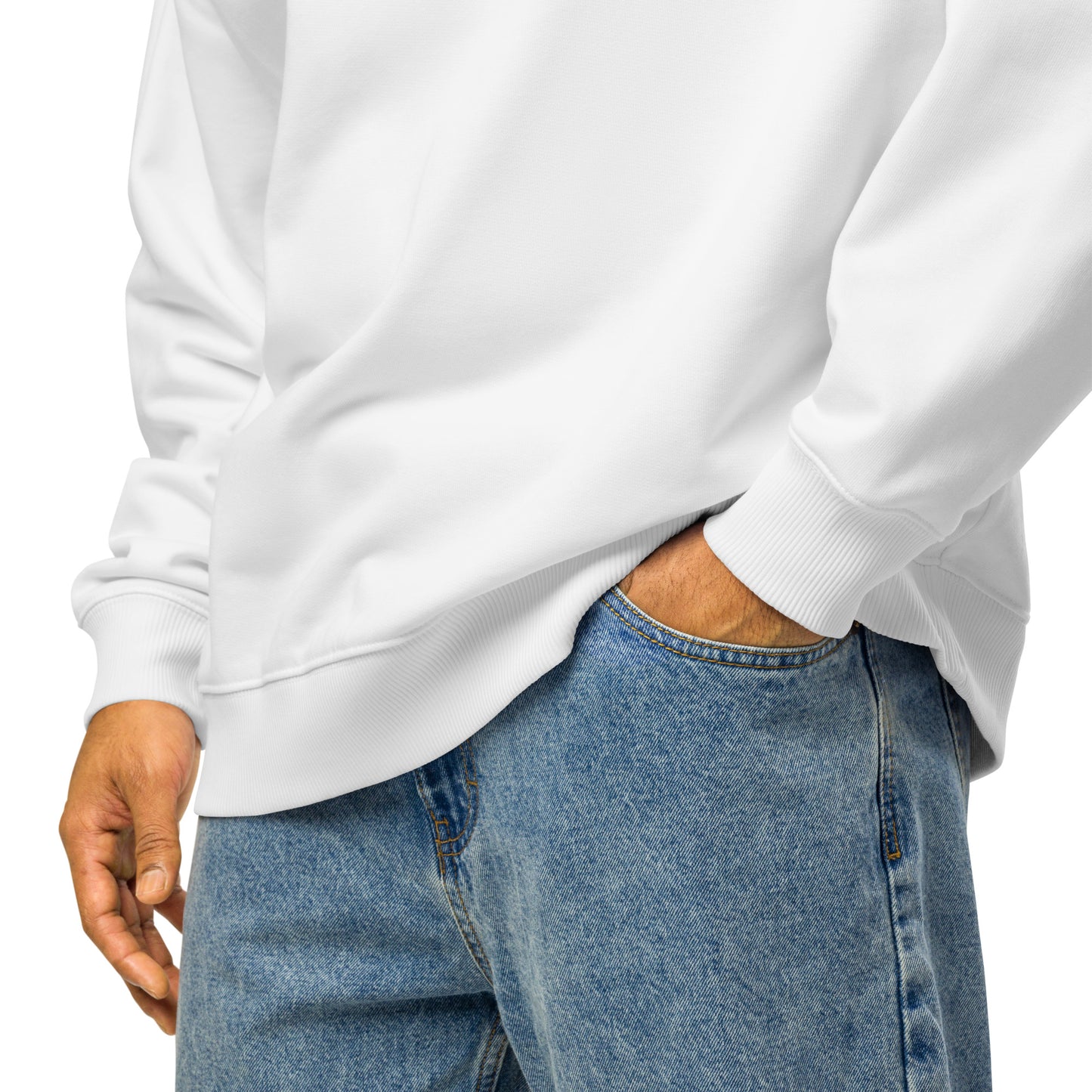 Unisex white Craftklart CORE Organic Oversized Sweatshirt, sustainable streetwear long sleeve top with a relaxed fit.