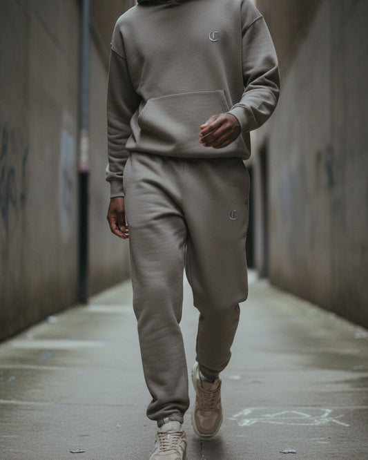 Black heavyweight CKL Urban Authority sweatpants with relaxed fit fleece joggers, featuring an urban streetwear style and adjustable waistband.
