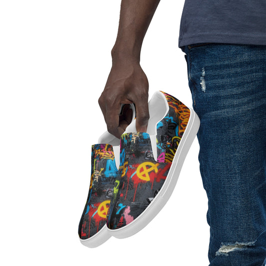 Men’s graffiti slip-on canvas shoes by Urban Fashion & Streetwear Craftklart, featuring bold graffiti designs and comfortable casual style.