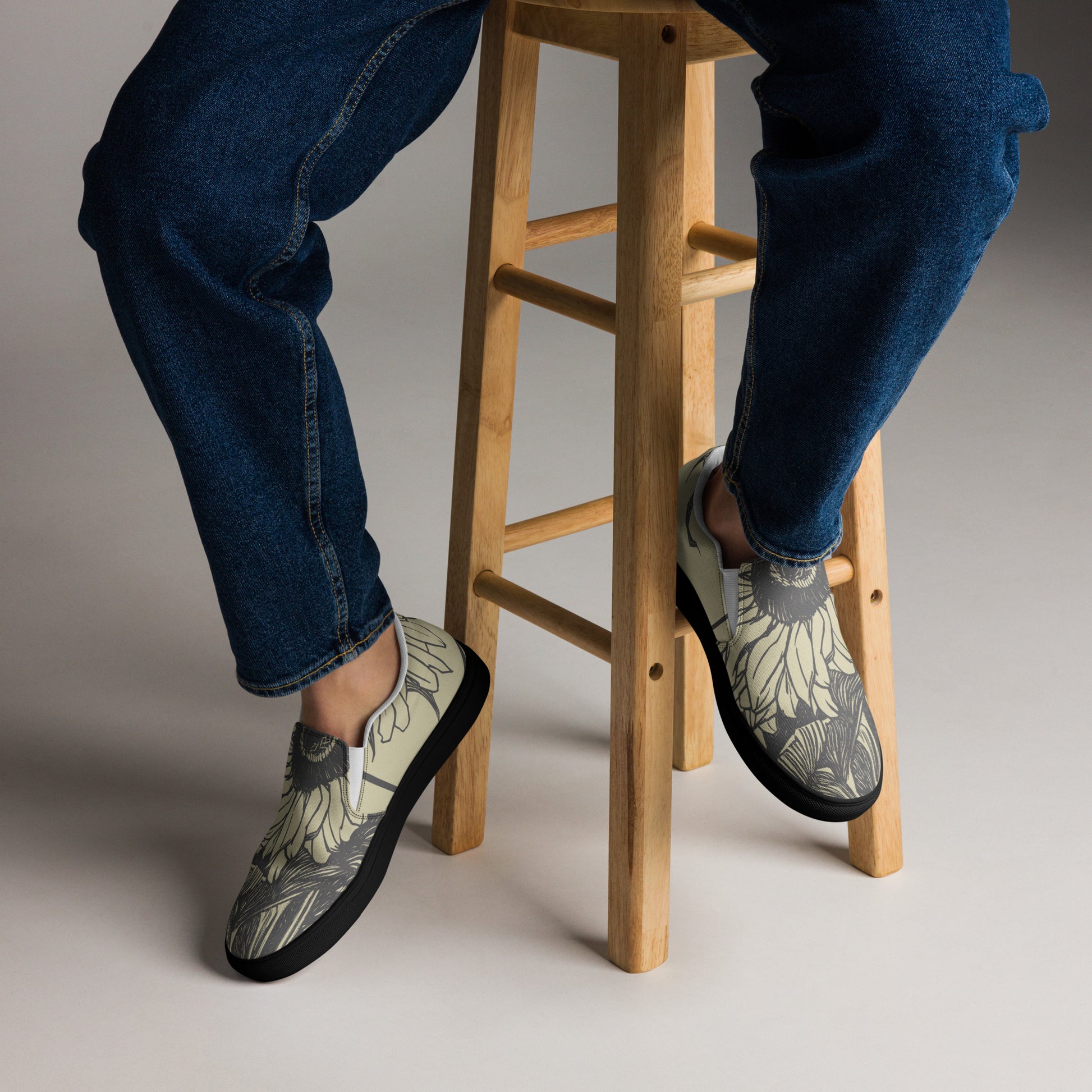 Men’s Urban Slip-on Canvas Shoes by Urban Fashion & Streetwear, casual shoes with a sleek design and comfortable fit.