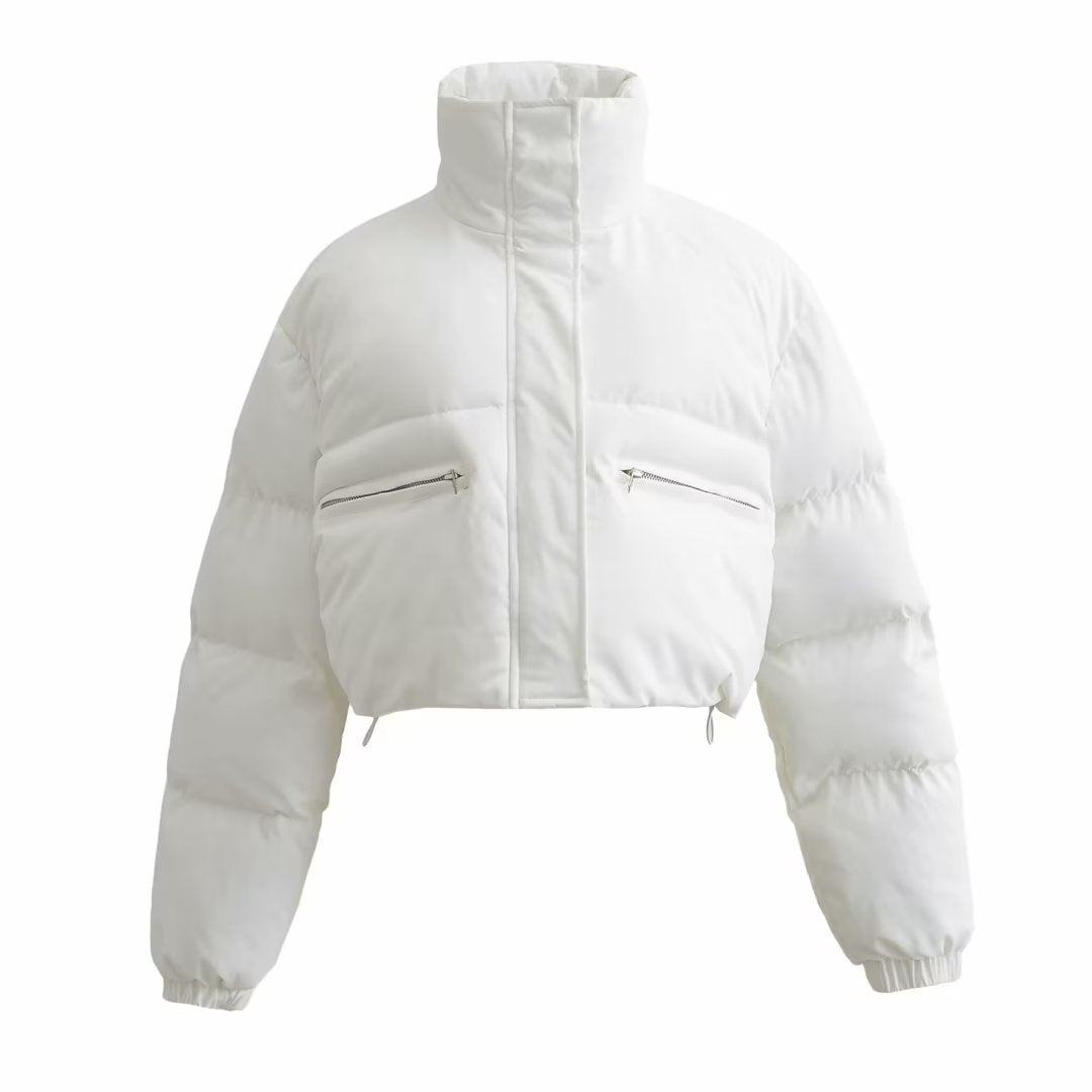 Urban Fashion & Streetwear | Craftklart white cropped puffer jacket with stand-up collar and zippered side pockets.